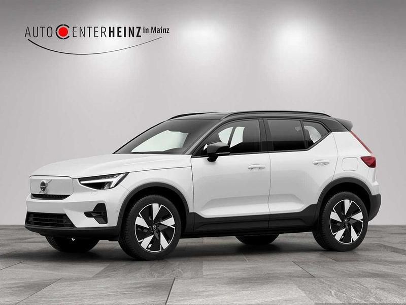 Weiß Gebraucht 2024 Volvo XC40 Ultimate SUV | 44.900 € (Teuer) - Bild 1/2