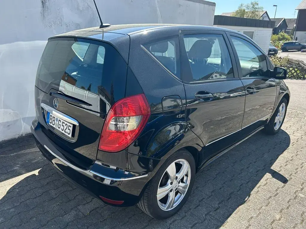 Gebraucht Mercedes A160 95 PS (69 kW) 2009 Schwarz Van / Kleinbus
