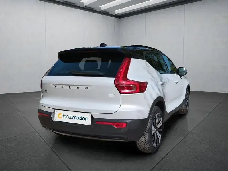 Gebraucht Volvo XC40 169 kW (231 PS) 2023 Weiß SUV
