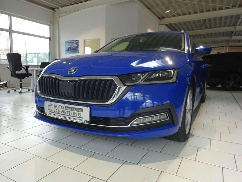 Gebraucht Skoda Octavia Style 150 PS (110 kW) 2022 Energyblau Kombi