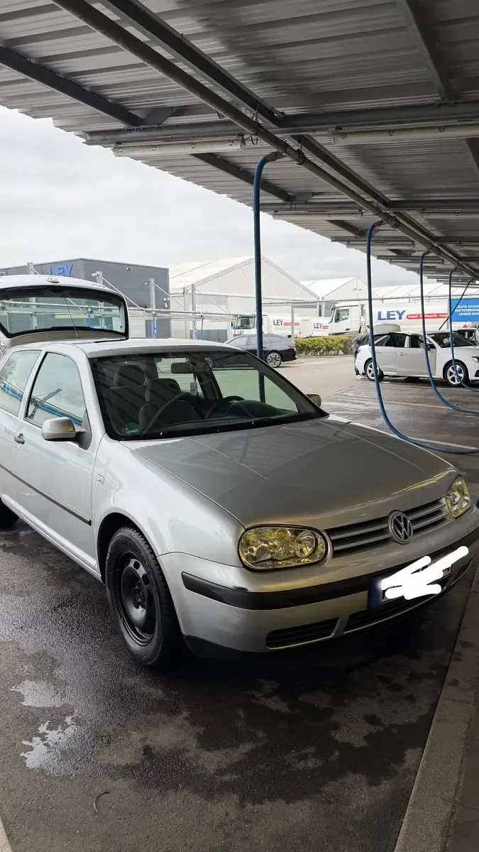 Gebraucht VW Golf 101 PS (74 kW) 2002 Grau Coupé