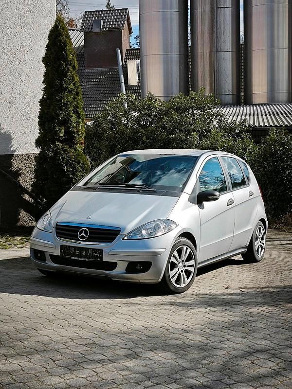 Gebraucht Mercedes A180 110 PS (80 kW) 2008 Silber Kleinwagen