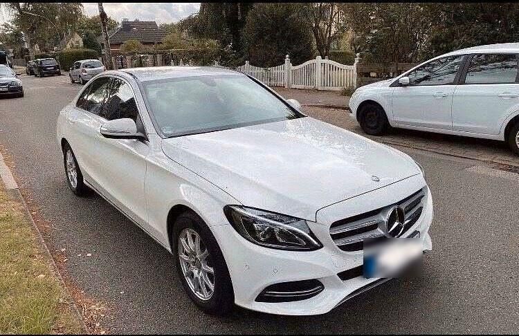 Second-hand Mercedes 190 2014 Alb Berlinǎ