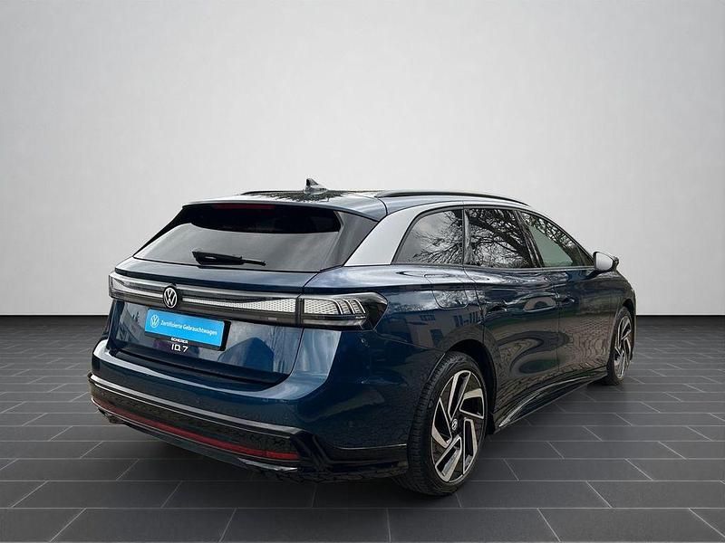 Gebraucht VW ID.7 Pro 210 kW (286 PS) 2024 Aquamarinblau metallic (metallic) Limousine