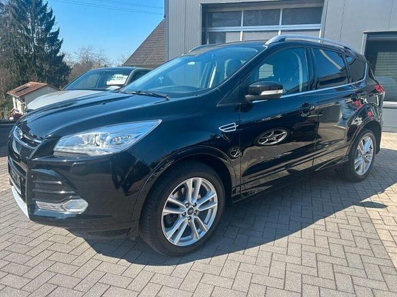 Gebraucht Ford Kuga Individual 180 PS (132 kW) 2016 Schwarz SUV