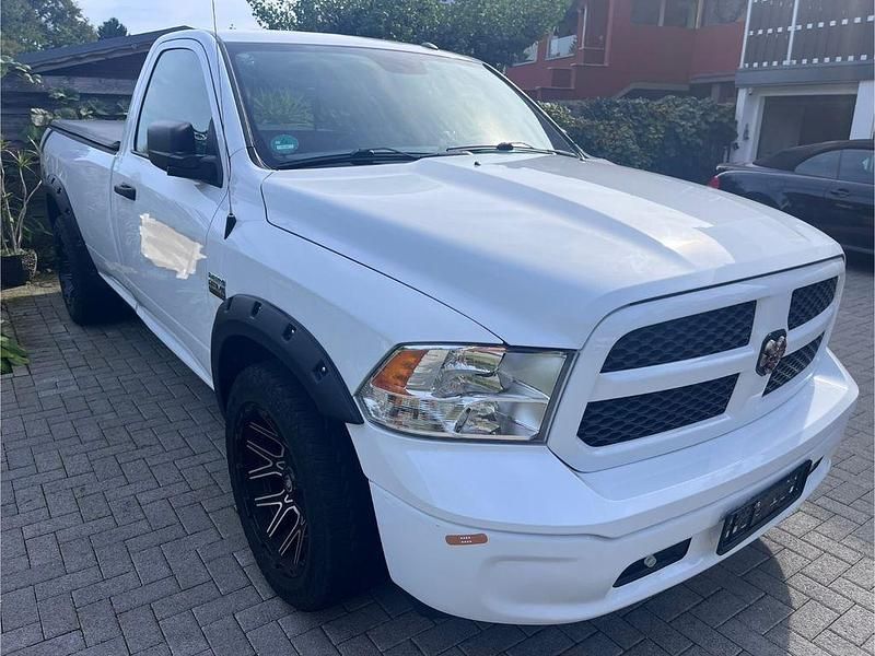 Weiß Gebraucht 2016 Dodge Ram Abholung | 22.500 € - Bild 1/4