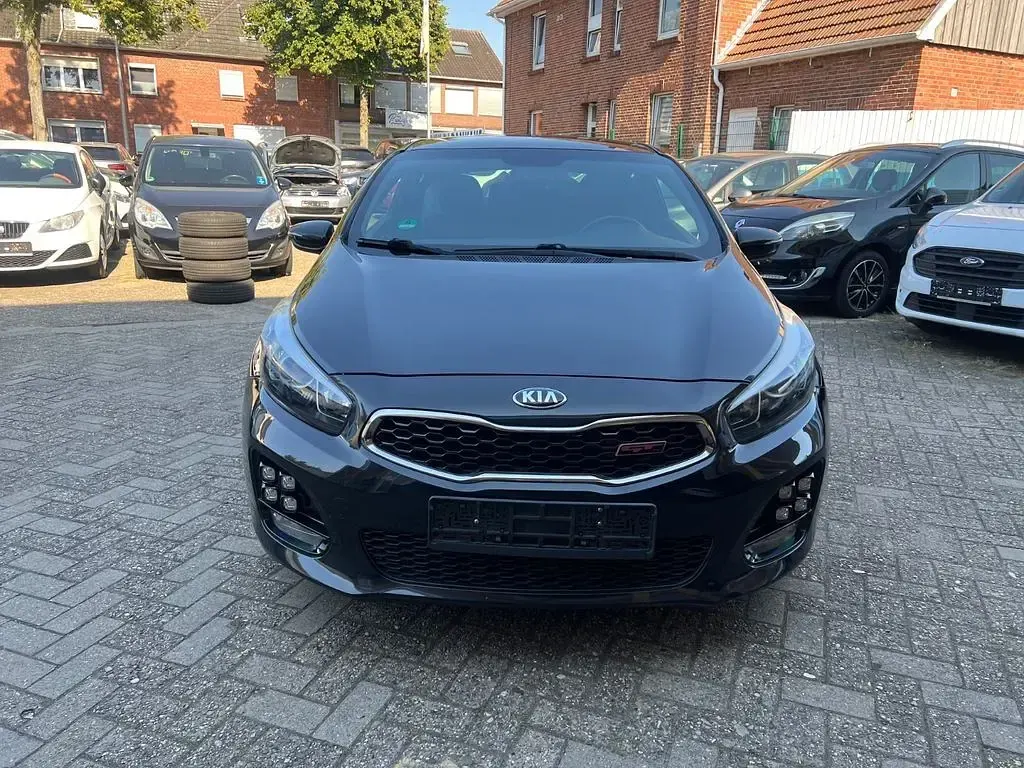 Gebraucht Kia ProCeed GT-Line 136 PS (100 kW) 2016 Schwarz Kleinwagen