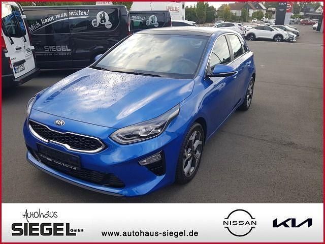 Gebraucht Kia Ceed Spirit 140 PS (102 kW) 2018 Blau Kleinwagen