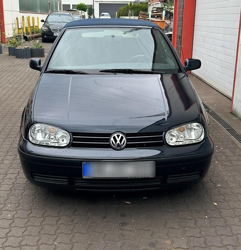 Blau Gebraucht 1996 VW Golf Cabriolet Cabrio | 690 € - Bild 1/2
