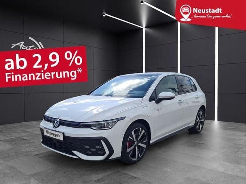 Pure white Gebraucht 2024 VW Golf VIII GTE Limousine | 38.930 € (Guter Preis) - Bild 1/4