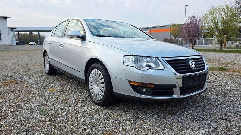 Gebraucht VW Passat 116 PS (85 kW) 2007 Silber Limousine