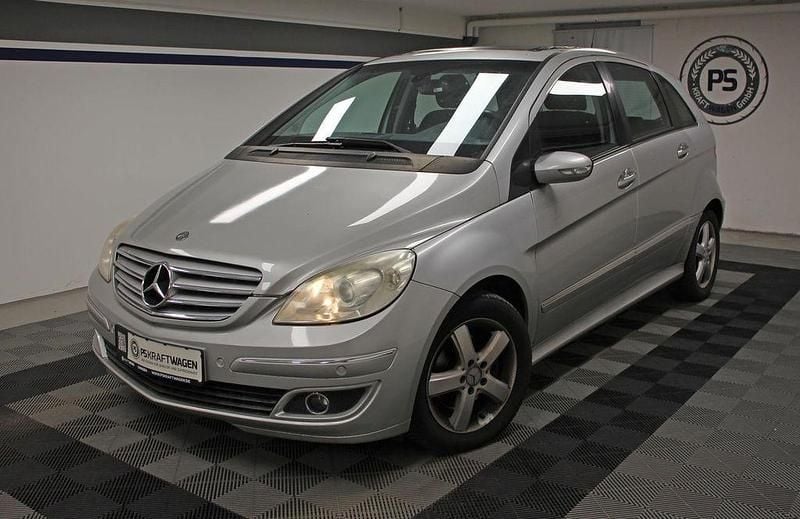 Silber Gebraucht 2006 Mercedes B200 Van / Kleinbus | 2.999 € (Superpreis) - Bild 1/3