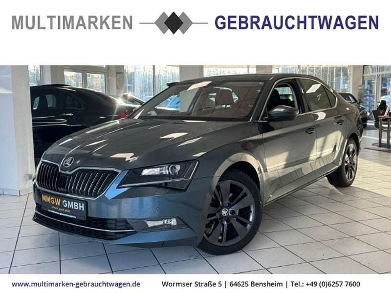 Grau Gebraucht 2016 Skoda Superb Style Kombi | 18.490 € (Guter Preis) - Bild 1/4
