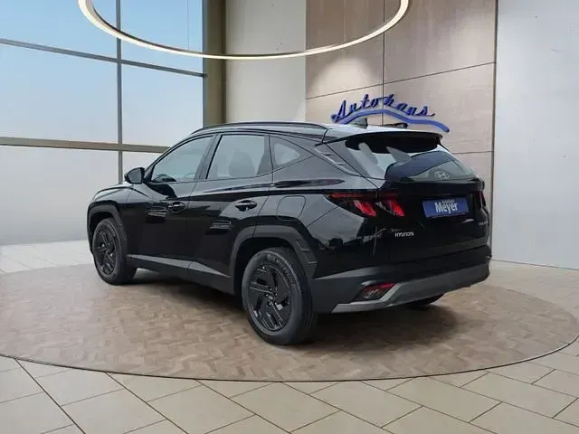 Neu Hyundai Tucson 150 PS (110 kW) 2026 Blau SUV