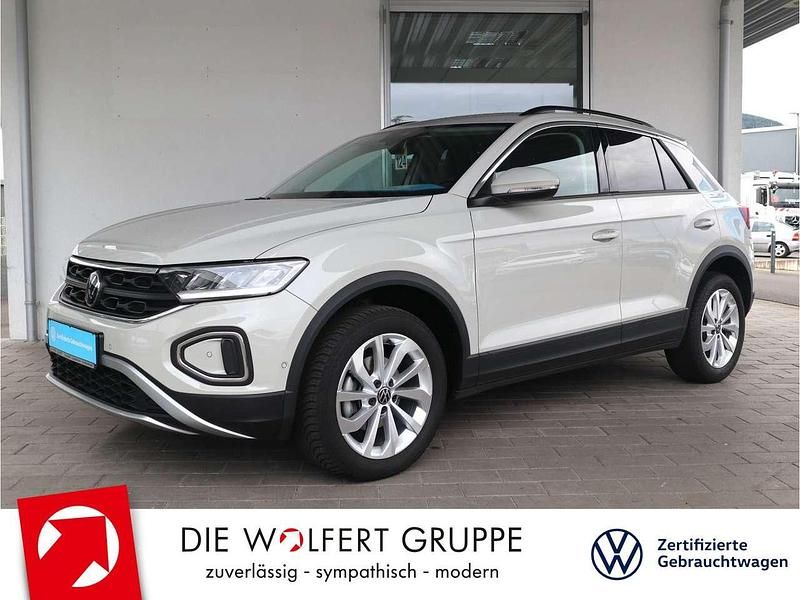 Ascotgrau Gebraucht 2023 VW T-Roc Life SUV | 24.850 € (Superpreis) - Bild 1/3