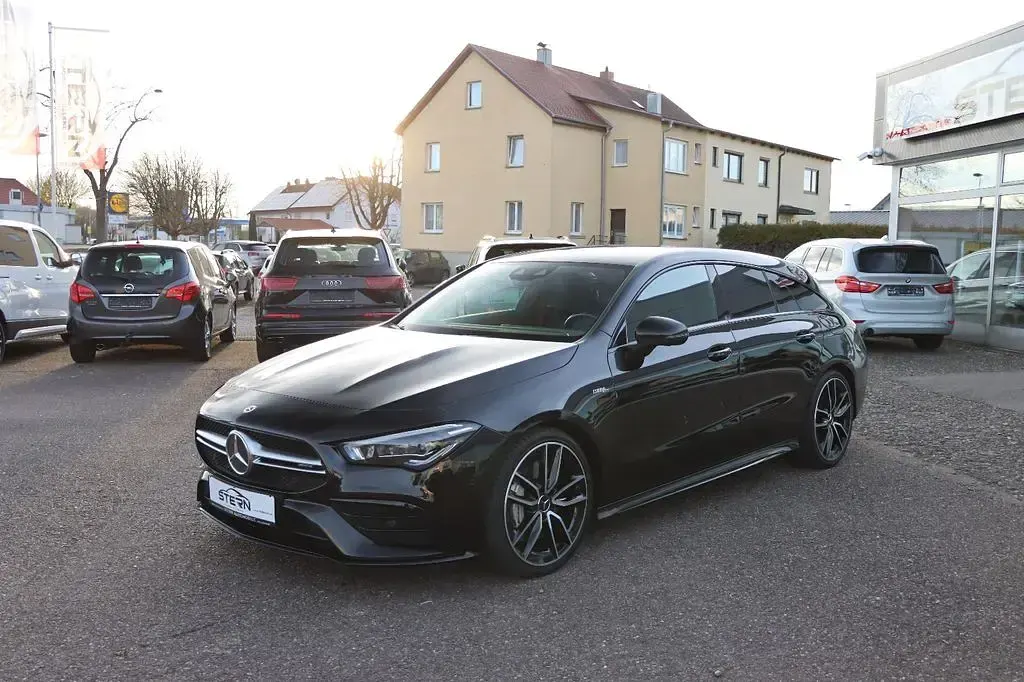 Gebraucht Mercedes CLA35 AMG AMG 306 PS (225 kW) 2020 Kosmosschwarz Coupé