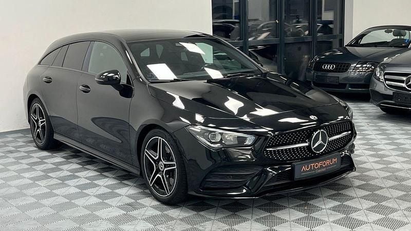 Schwarz Gebraucht 2020 Mercedes CLA220 Shooting Brake Edition 1 Kombi | 27.990 € (Fairer Preis) - Bild 1/4