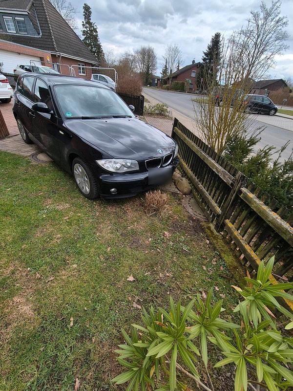 Gebraucht BMW 116 116 PS (85 kW) 2006 Schwarz Kleinwagen