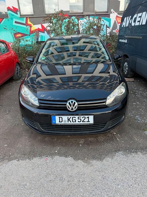 Usata VW Golf VI 80 CV (58 kW) 2009 Nero Utilitaria