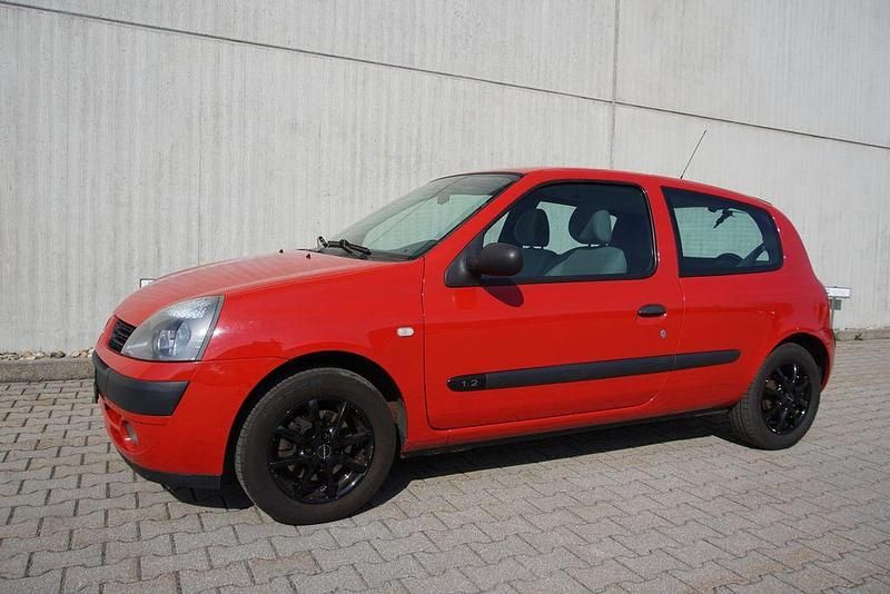 Gebraucht Renault Clio II Campus 58 PS (42 kW) 2006 Rot Limousine