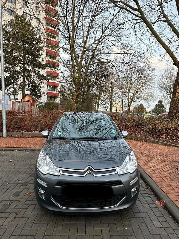 Grau Gebraucht 2014 Citroën C3 Limousine | 2.499 € (Fairer Preis) - Bild 1/4