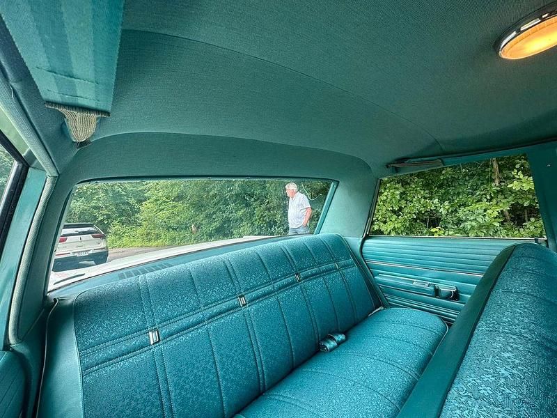 Gebraucht Chrysler Newport 290 PS (213 kW) 1968 Weiß Limousine
