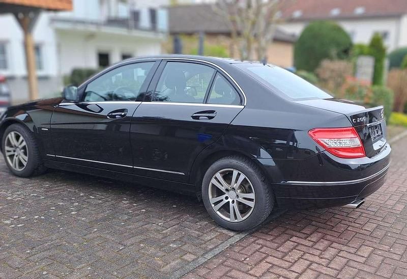Gebraucht Mercedes C200 Elegance 184 PS (135 kW) 2008 Limousine