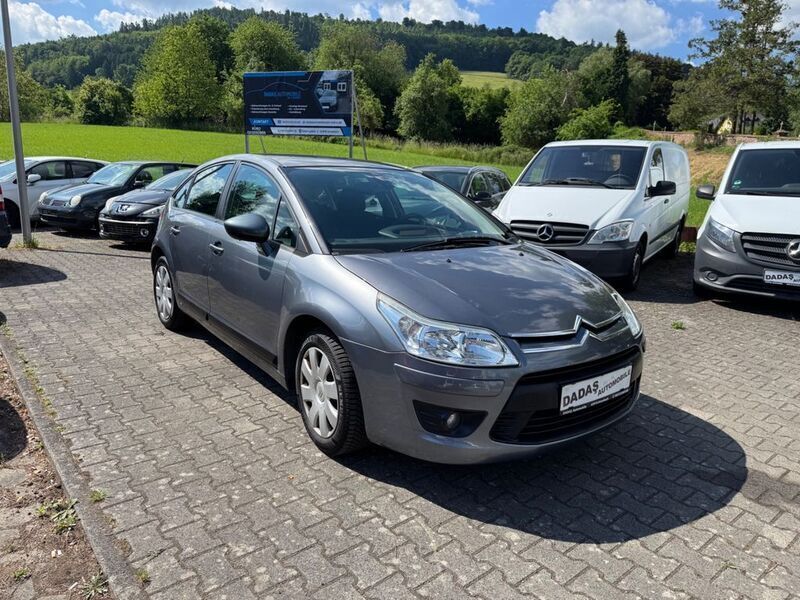 Grau Gebraucht 2010 Citroën C4 Tonic Limousine | 4.490 € (Etwas zu teuer) - Bild 1/4