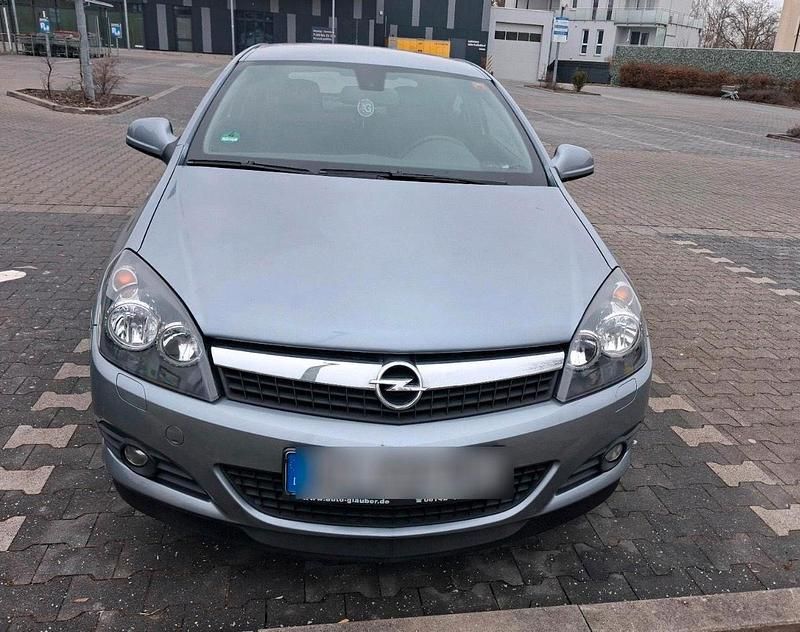 Gebraucht Opel Astra GTC 120 PS (88 kW) 2009 Grau Coupé
