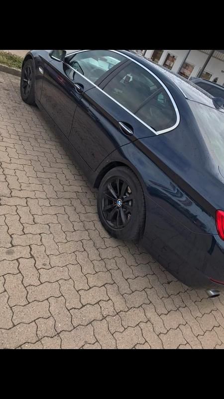 Gebraucht BMW 535 M Sport 299 PS (219 kW) 2011 Blau Limousine