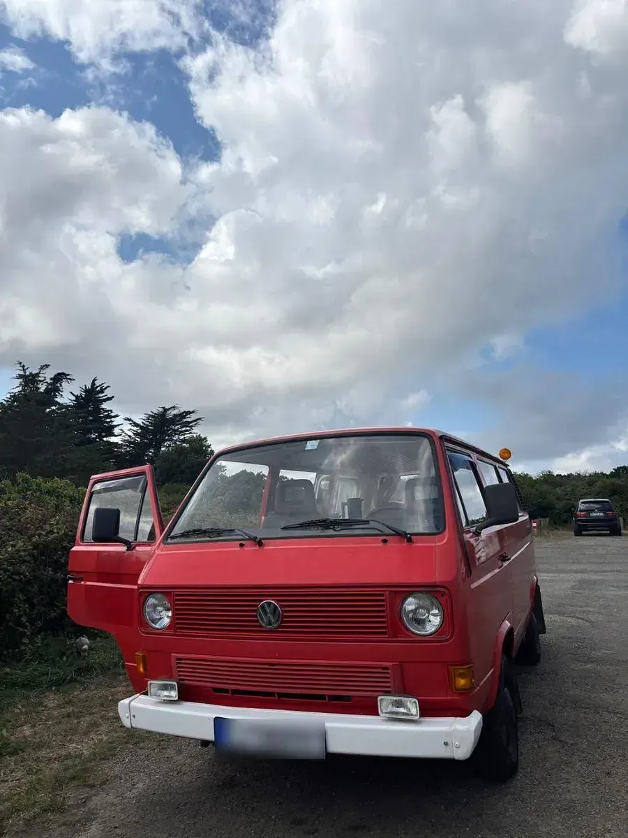 Gebraucht VW Multivan 82 PS (60 kW) 1984 Rot Van / Kleinbus