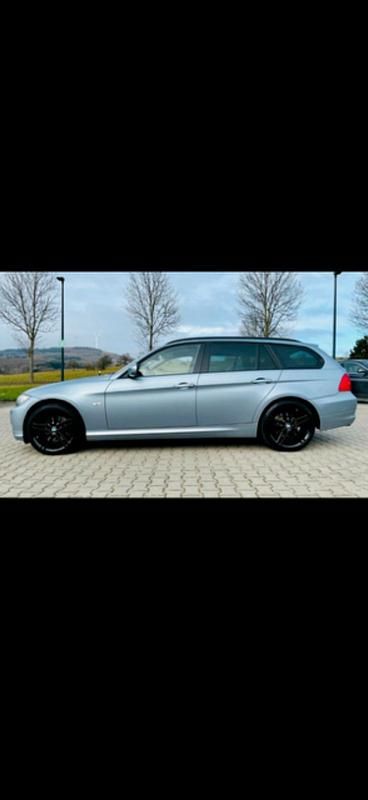 Gebraucht BMW 320 184 PS (135 kW) 2011 Kombi