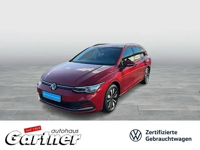 Gebraucht VW Golf VIII Move 110 PS (80 kW) 2023 Kings red metallic Kombi