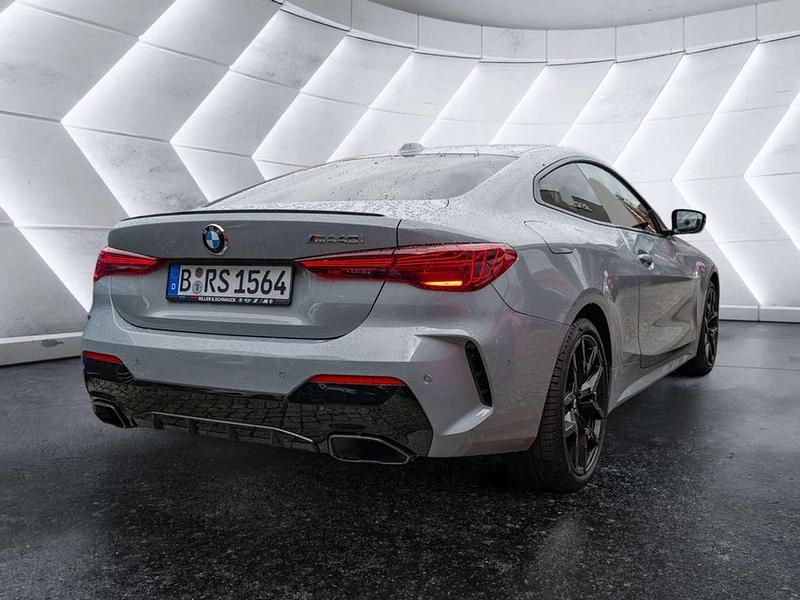 Gebraucht BMW 440 374 PS (275 kW) 2025 Brooklyn grey Coupé