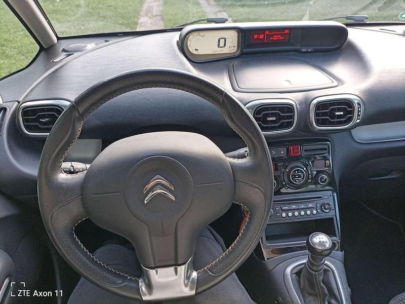 Gebraucht Citroën C3 Exclusive 114 PS (83 kW) 2014 Schwarz Van / Kleinbus