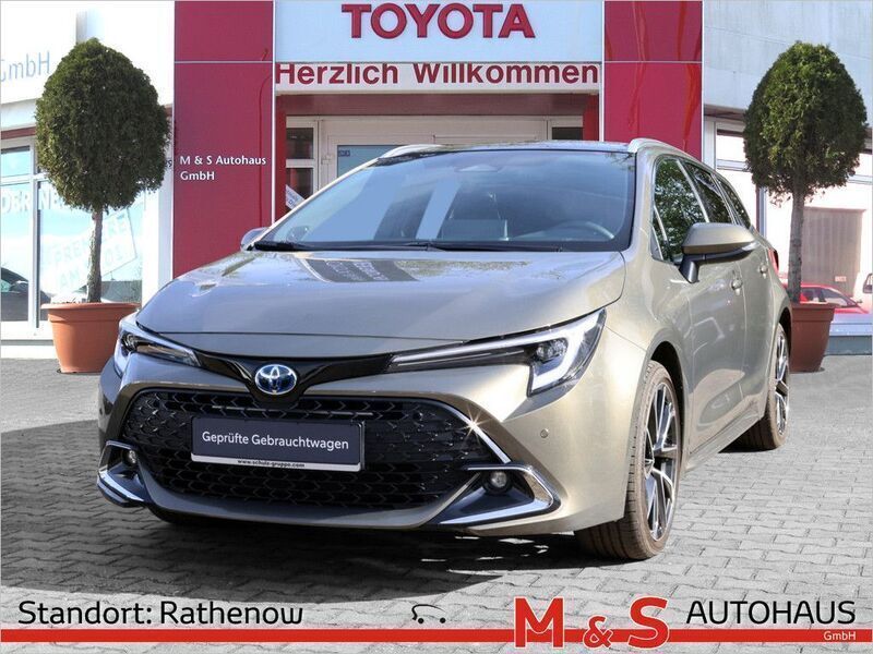 Manganbronze metallic Gebraucht 2024 Toyota Corolla Lounge+ Kombi | 33.990 € (Teuer) - Bild 1/4