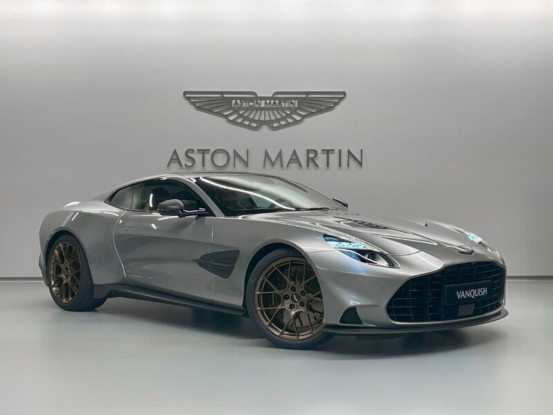 Silber Neu 2025 Aston Martin Vanquish | 517.350 € - Bild 1/4