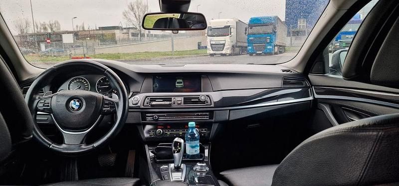 Second-hand BMW 525 Performance 218 CP (160 kW) 2012 Argintiu Berlinǎ