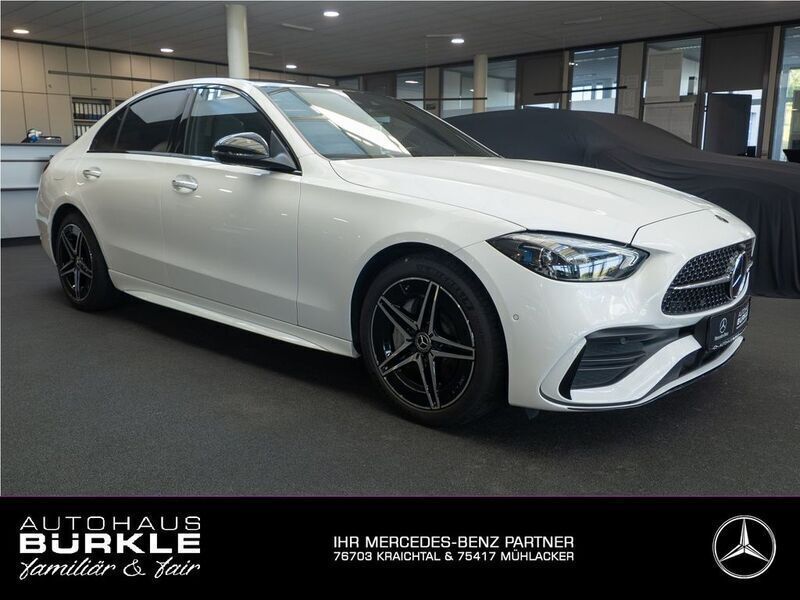 Weiß Gebraucht 2024 Mercedes C300e AMG Line Premium Plus Limousine | 54.450 € (Fairer Preis) - Bild 1/4