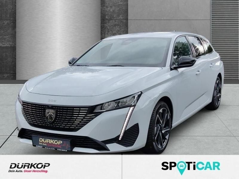 Weiß Gebraucht 2024 Peugeot 308 Allure Limousine | 21.990 € (Superpreis) - Bild 1/3