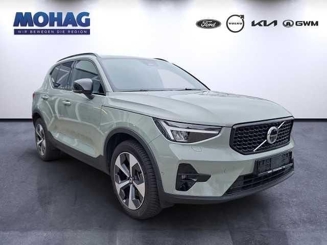 Gebraucht Volvo XC40 120 PS (88 kW) 2024 SUV