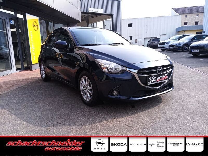 Blau Gebraucht 2016 Mazda 2 Exclusive-Line Kleinwagen | 10.490 € (Fairer Preis) - Bild 1/4