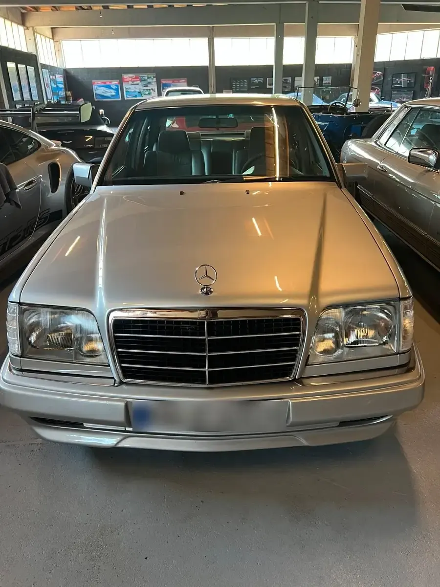 Gebraucht Mercedes E420 AMG 280 PS (205 kW) 1994 Silber Limousine