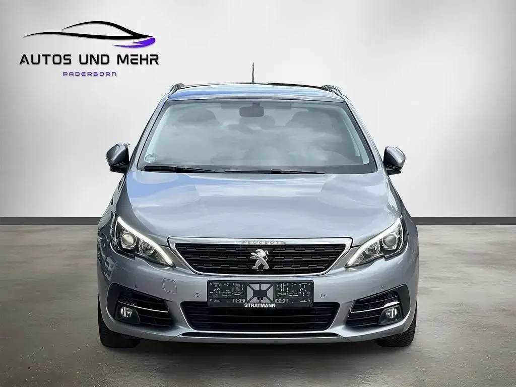 Gebraucht Peugeot 308 SW Style 131 PS (96 kW) 2020 Grau Kombi