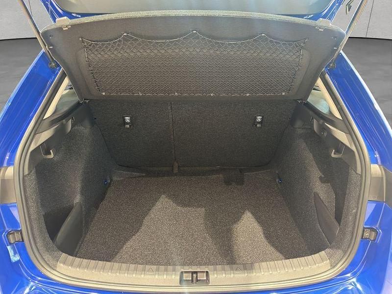 Gebraucht Skoda Scala Essence 95 PS (69 kW) 2025 Blau Kleinwagen