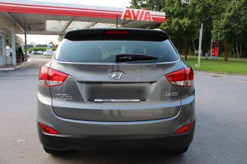 Gebraucht Hyundai ix35 Comfort 135 PS (99 kW) 2013 Grau SUV