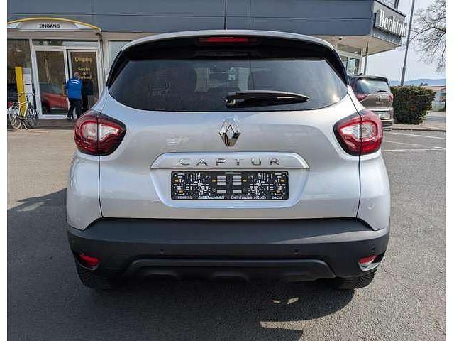 Gebraucht Renault Captur LIMITED 131 PS (96 kW) 2019 Grau (platingrau) SUV