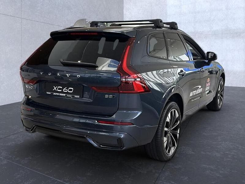 Gebraucht Volvo XC60 Plus 250 PS (183 kW) 2025 Blau SUV