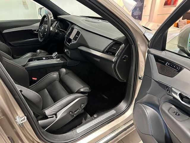 Gebraucht Volvo XC90 173 PS (127 kW) 2023 SUV