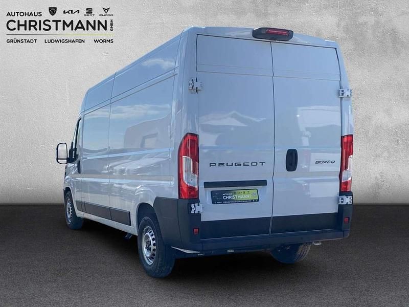 Neu Peugeot Boxer 140 PS (102 kW) 2025 Weiß Van